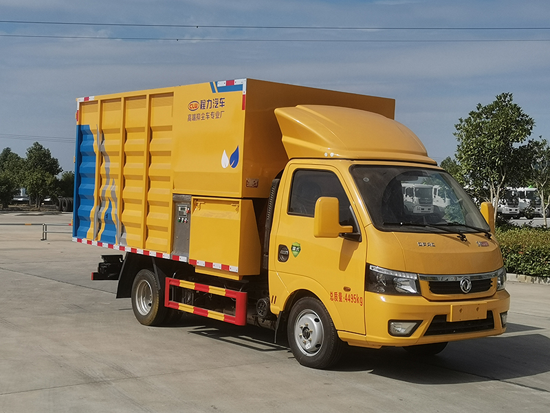 東風途逸物料粉碎車【藍牌】