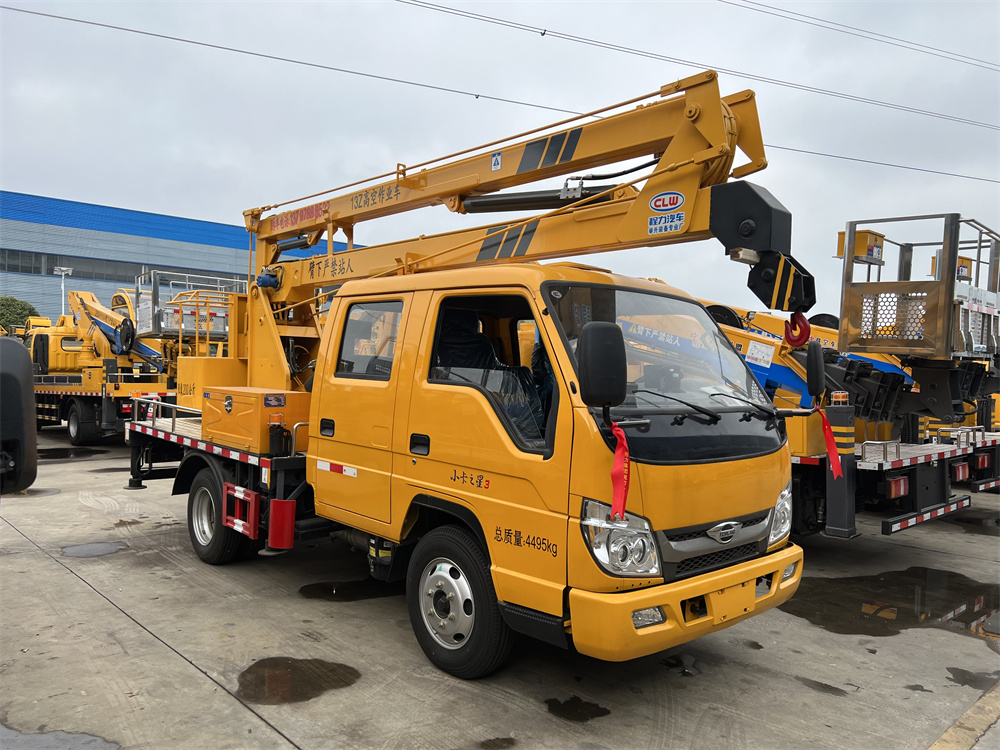 福田小卡13米高空作業(yè)車折疊臂升降車配置價格